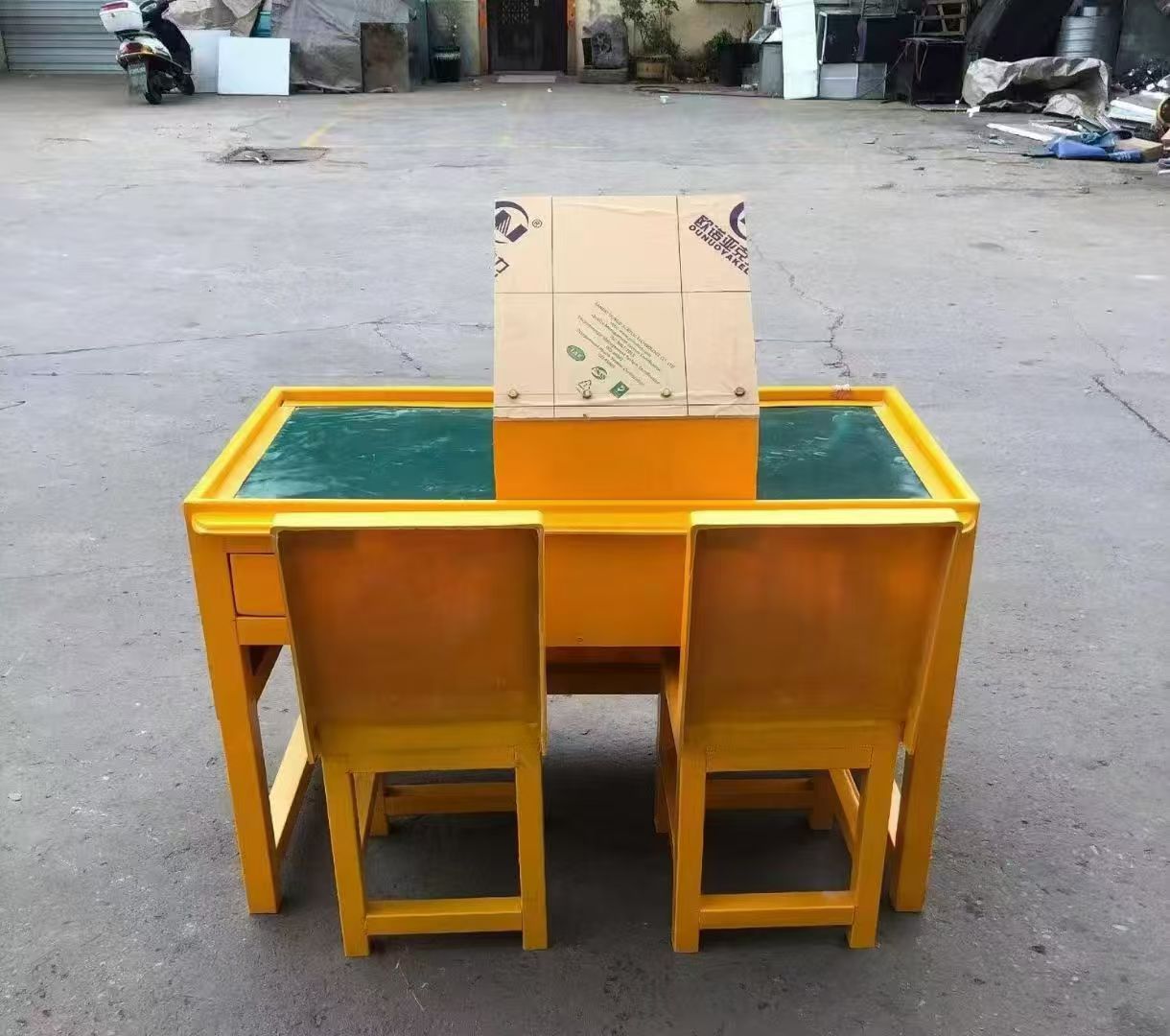 营口防静电导通桌井下煤矿火工品发放桌：危险品流转的安全守护者